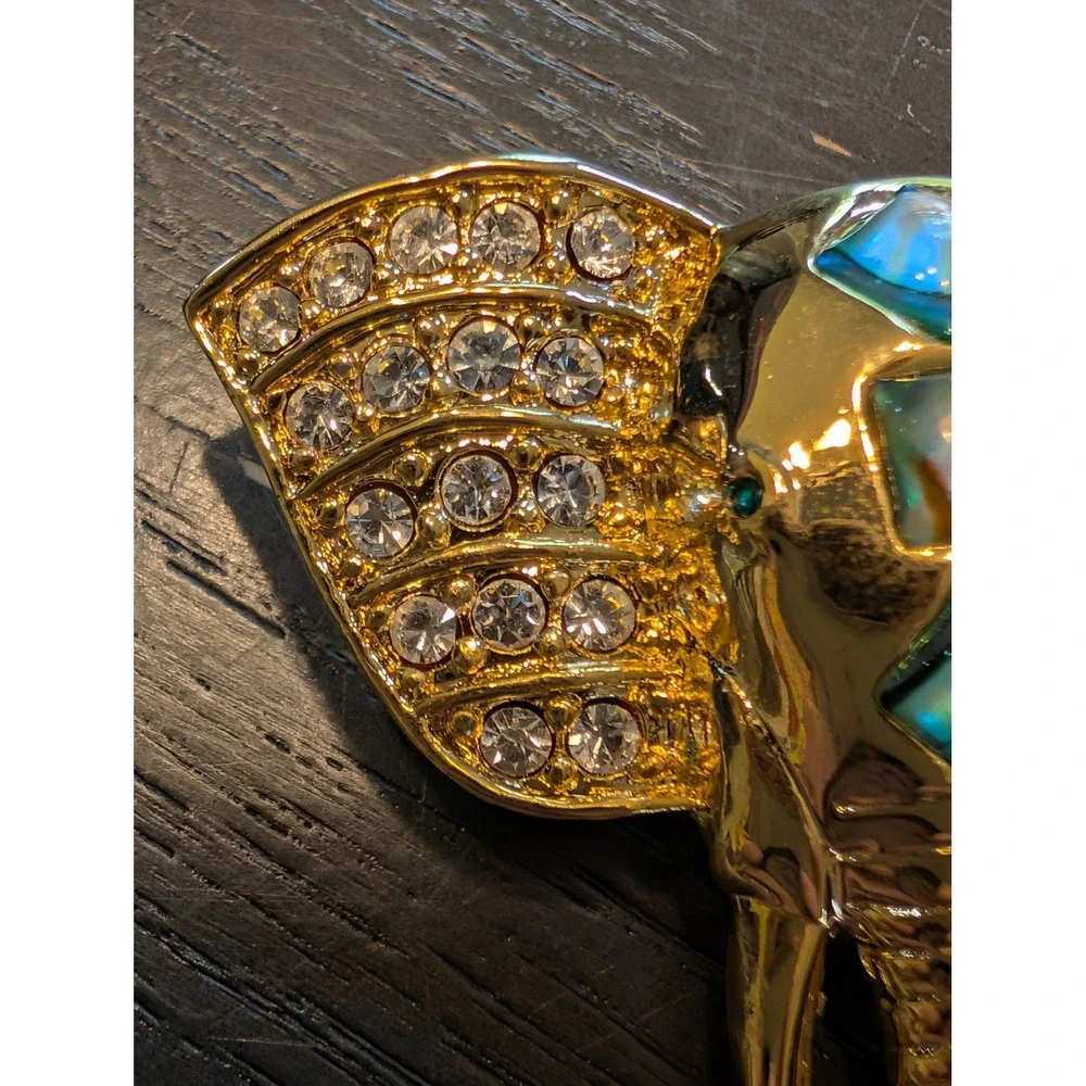 Gold Tone Elephant Head Brooch Rhinestone Abalone Shell Inlay Safari Pin - Picture 10 of 12